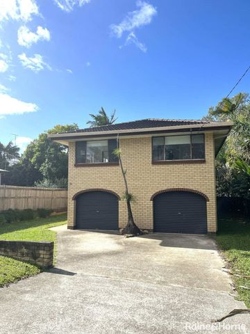 Family home in great location - Photo 3