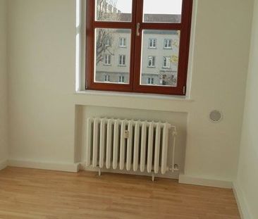 Uni nähe - schöne 2-Raumwohnung - Photo 2