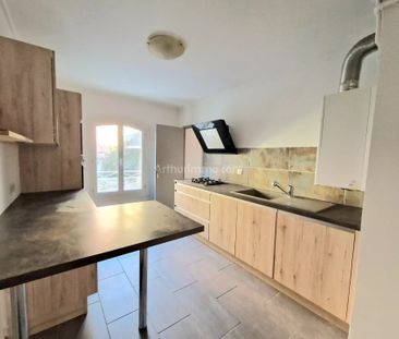 Location Appartement 4 pièces 106 m2 à Draguignan - Photo 3