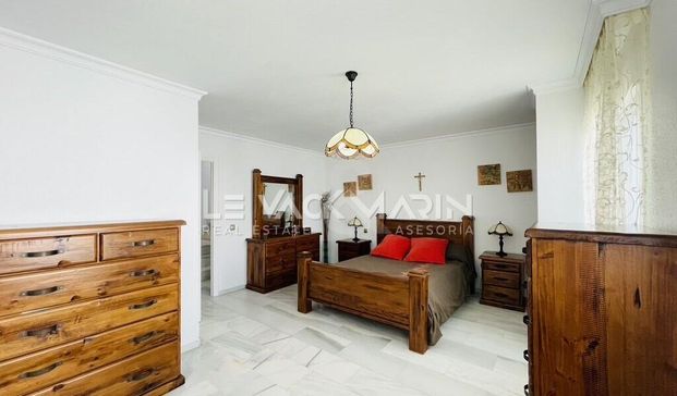 Townhouse in Marina Casares - Photo 1