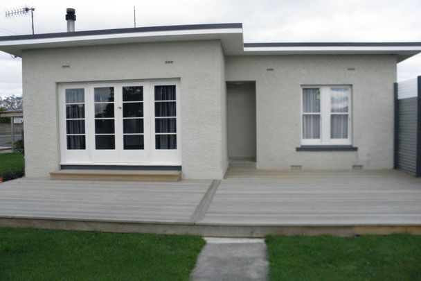 35 Mary Street, Winton - Photo 1