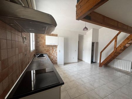 Location Appartement 2 pièces 37m² ST MAXIMIN LA STE BAUME 83470 - Photo 4
