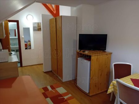 Kiadó jó állapotú lakás - Siófok - Fotó 2