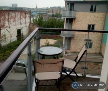 2 bedroom flat to rent - Photo 5