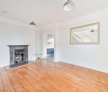 Wellesley Road, Chiswick, W4 - Photo 2