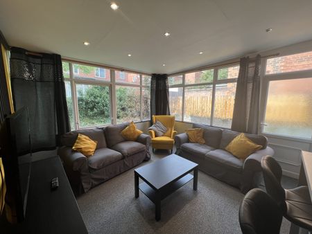 Ash Crescent - Photo 2