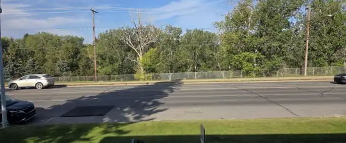 Main Floor 2 Bedroom Apartment | 2808 14 Street Northwest, Calgary - Photo 1