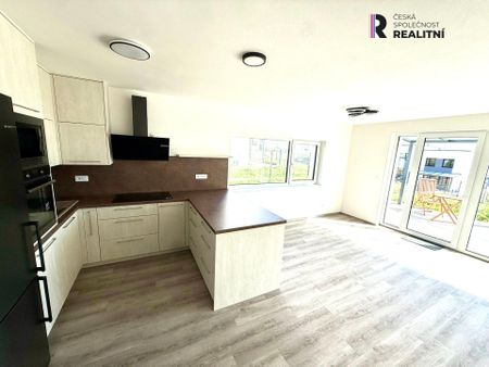 Pronájem rodinného domu 110 m², Nad Dvorem , Plzeň - Photo 5