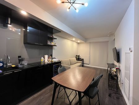 For Lease - 70 Temperance Street Unit# 2407, Toronto, Ontario - Photo 3