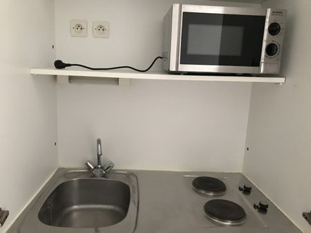 Location Appartement 1 pièce 21m² VALENCIENNES 59300 - Photo 4