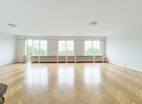 Appartement te huur - Photo 1