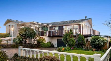 3 bedroom charmer with great views - Photo 4