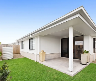 Light-Filled Home Offering Comfort and Convenience - Photo 2