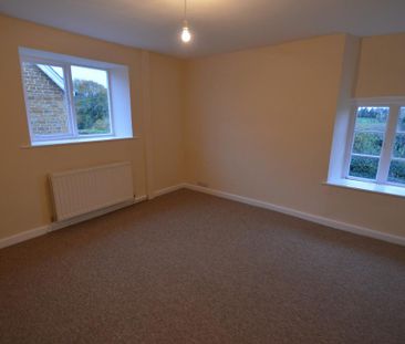 2 bedroom cottage to rent - Photo 4