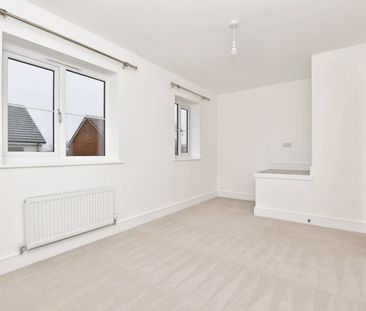 Redwing Avenue, Exmouth, Devon, EX8 - Photo 4