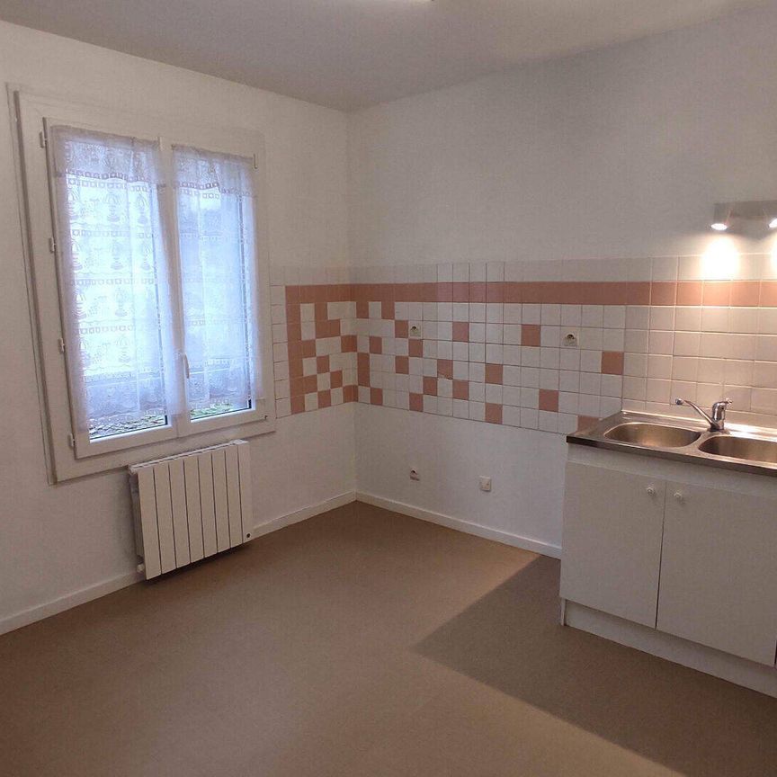 Location appartement 3 pièces 71.54 m² à Saint-Rambert-en-Bugey (01230) - Photo 1