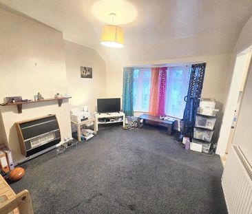 2 bedroom maisonette to rent - Photo 5