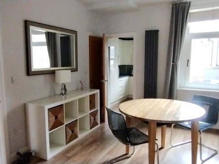 2 bedroom private hall to rent - Photo 4