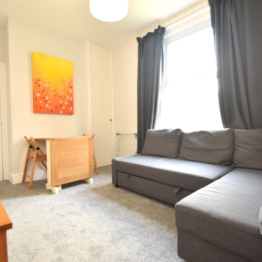 5 bedroom terraced house to rent - Photo 1
