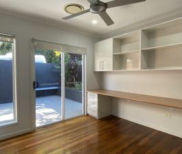 65 Crest Drive, Currumbin QLD 4223 - Photo 2