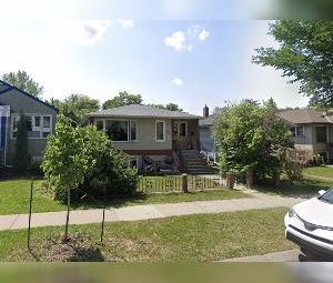 9831 75 AVE MAIN RITCHIE HOME FOR RENT - Photo 1