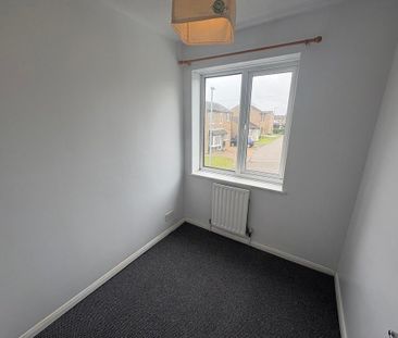 3 bedroom semi-detached house to rent - Photo 3
