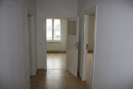Großzügige Altbauwohnung in Friedrichsfelde! - Photo 5