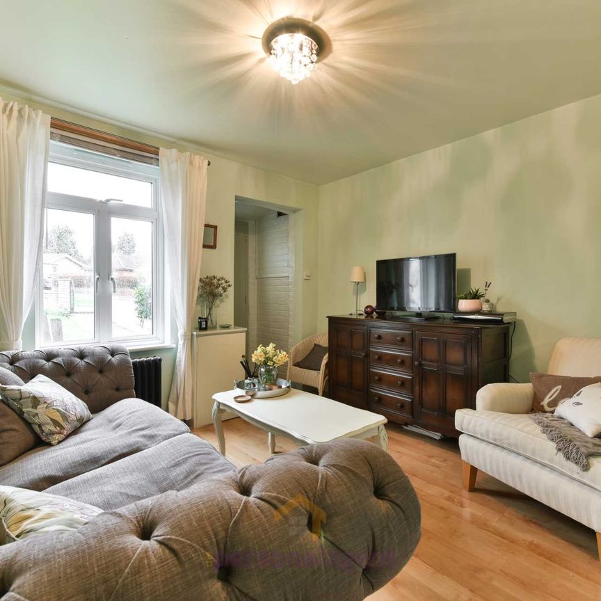 Stamford Green Road, Epsom - Photo 1