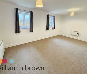 Holden Close, Braintree - Photo 1