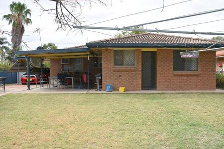 Family Home - Photo 2