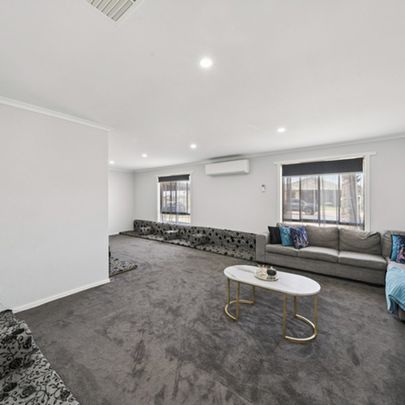 South Shepparton – 4 Bedrooms - Photo 1