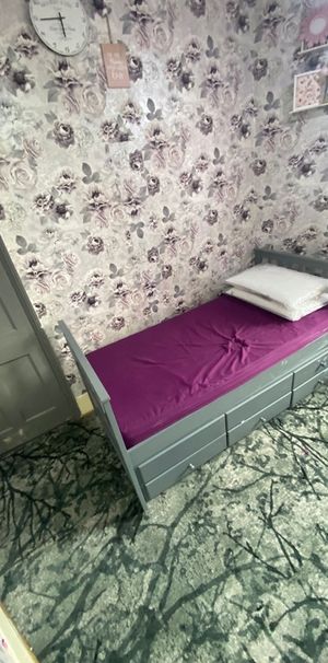 Room in a Shared House, Katherine Road, E6 - Photo 1