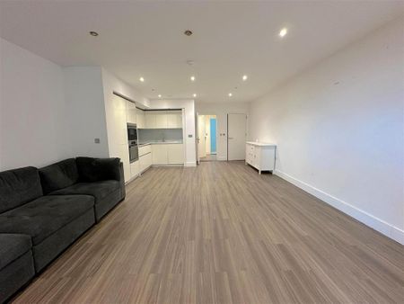 2 bedroom apartment to rent - Photo 3