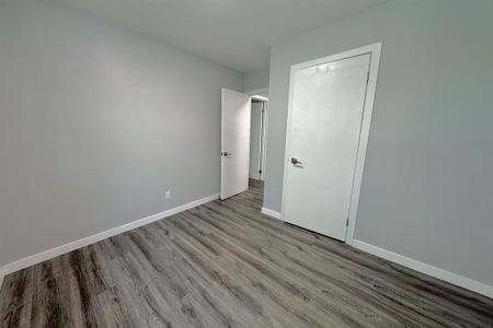 For Lease - 100 King Edward Avenue Unit# 10, London South, Ontario - Photo 3