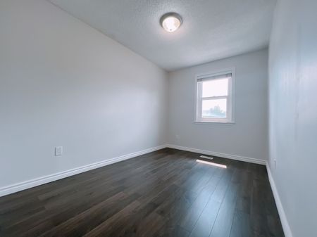 For Lease - 2075 Warden Avenue Unit# 66, Toronto, Ontario - Photo 2