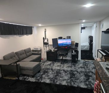 For Lease - 903 Tenth Street Unit# Lower, Mississauga, Ontario - Photo 3