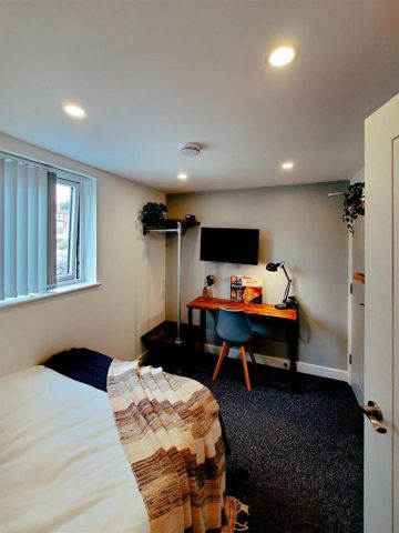 5 bedroom house share to rent - Photo 3