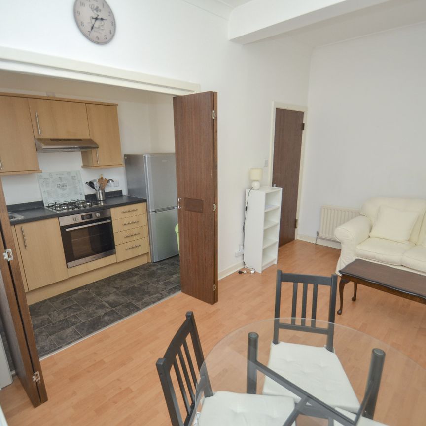 1 bed flat to rent in Tulloch Street, Glasgow, G44 - Photo 1