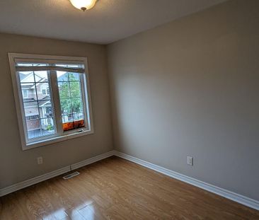 For Lease - 1267 Sim Place, Milton, Ontario - Photo 3