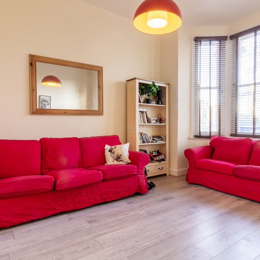 3 Bed Maisonette, Surrey Quays, SE16 - Photo 1
