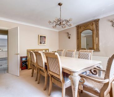 5 bedroom detached house to rent - Photo 4