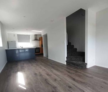 Seriously Convenient and Comfortable - Photo 2