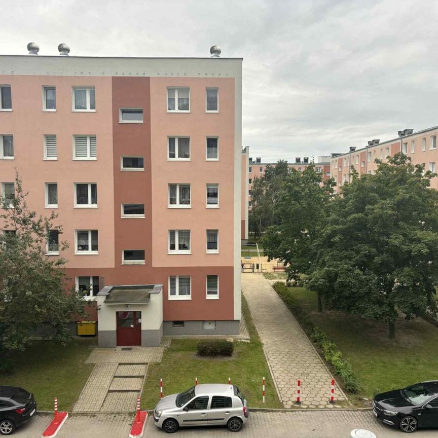 3 pokojowe mieszkanie na Os. Dąbrowszczaków - Фото 1