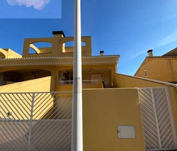 4 room luxury House for rent in Sagunto, Valencia - Photo 1