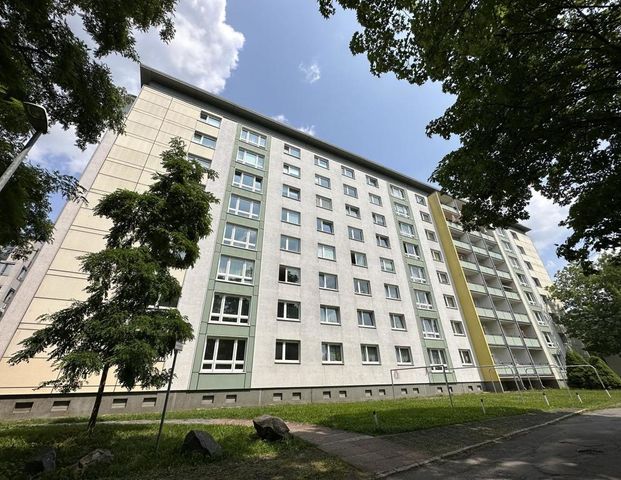 direkt im Zentrum gelegene 2-Raum-Wohnung - Foto 1