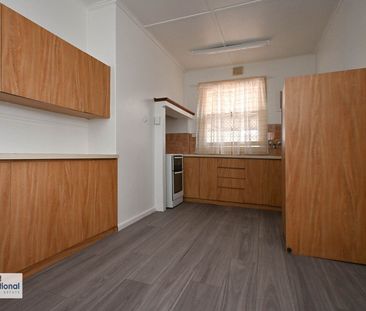 9 Edinburgh Terrace, Port Augusta - Photo 6