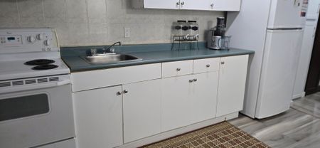 For Lease - 2655 Gananoque Drive Unit# # 7, Mississauga, Ontario - Photo 4