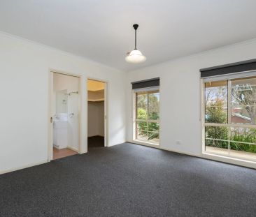 Elevated homestead style home in beautiful Golden Square - Photo 5