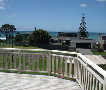 19 The Loop, Waihi Beach - Photo 2