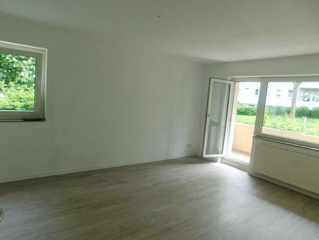 Überruhr Hinsel: 2-Zimmer-EG-Wohnung mit Balkon - Photo 2